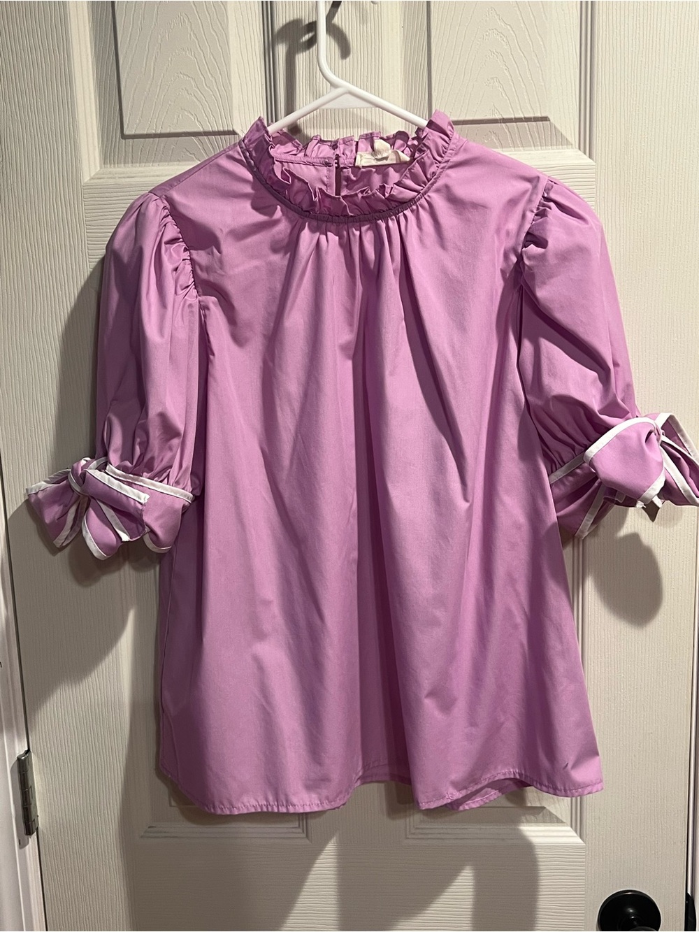 entro Lavender Ruffle Neck Puff Sleeve Blouse